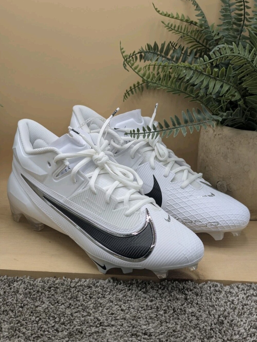 New Nike Vapor Edge Elite 360 II Mens Size 12.5 Black/White Football Cleats